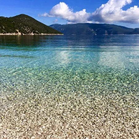 Σπίτι διακοπών Armonia, 100m From The *